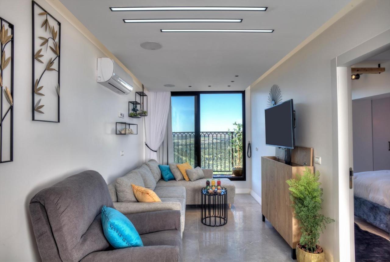 Open Skys Βίλα Safed Εξωτερικό φωτογραφία
